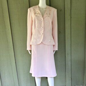 NWT EMILY Pink Embroidered Skirt Suit 14